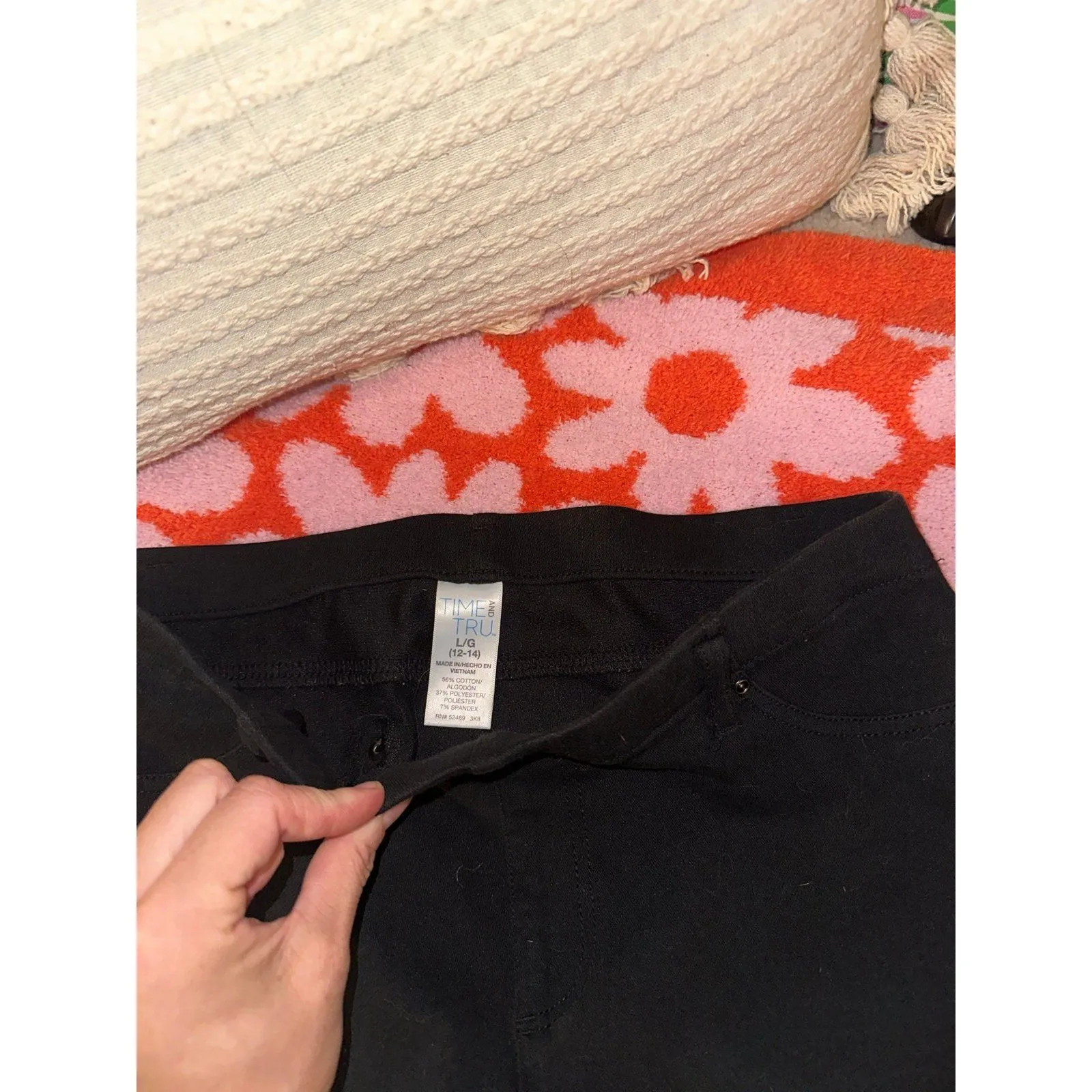 Time and tru back pants - Image 2