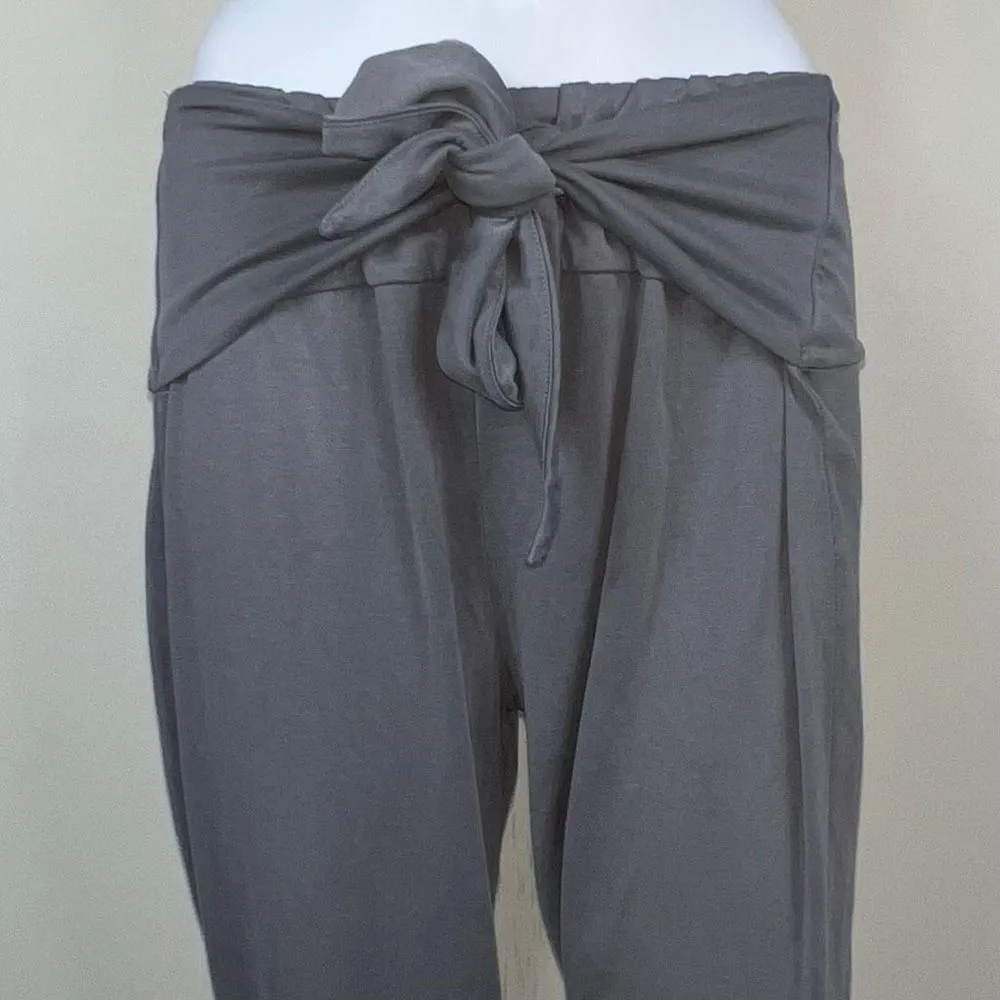 Armani Exchange Belted Gray Yoga Pants - Image 2