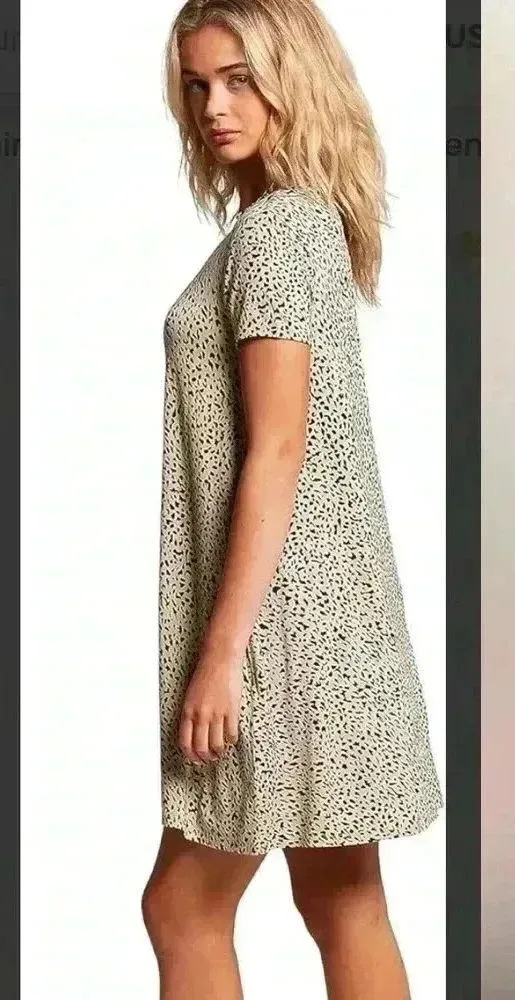 Volcom Women's High Wired Trapeze Style Animal Print Knit Dress size Large NWT - Image 2