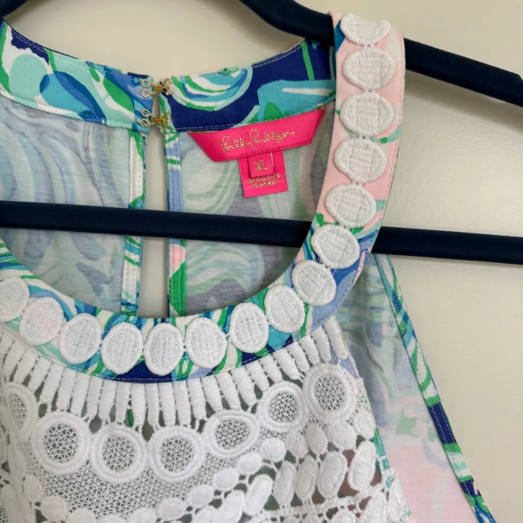 Lilly Pulitzer NWOT Multi Party Thyme Dawn Top, XL - Image 4