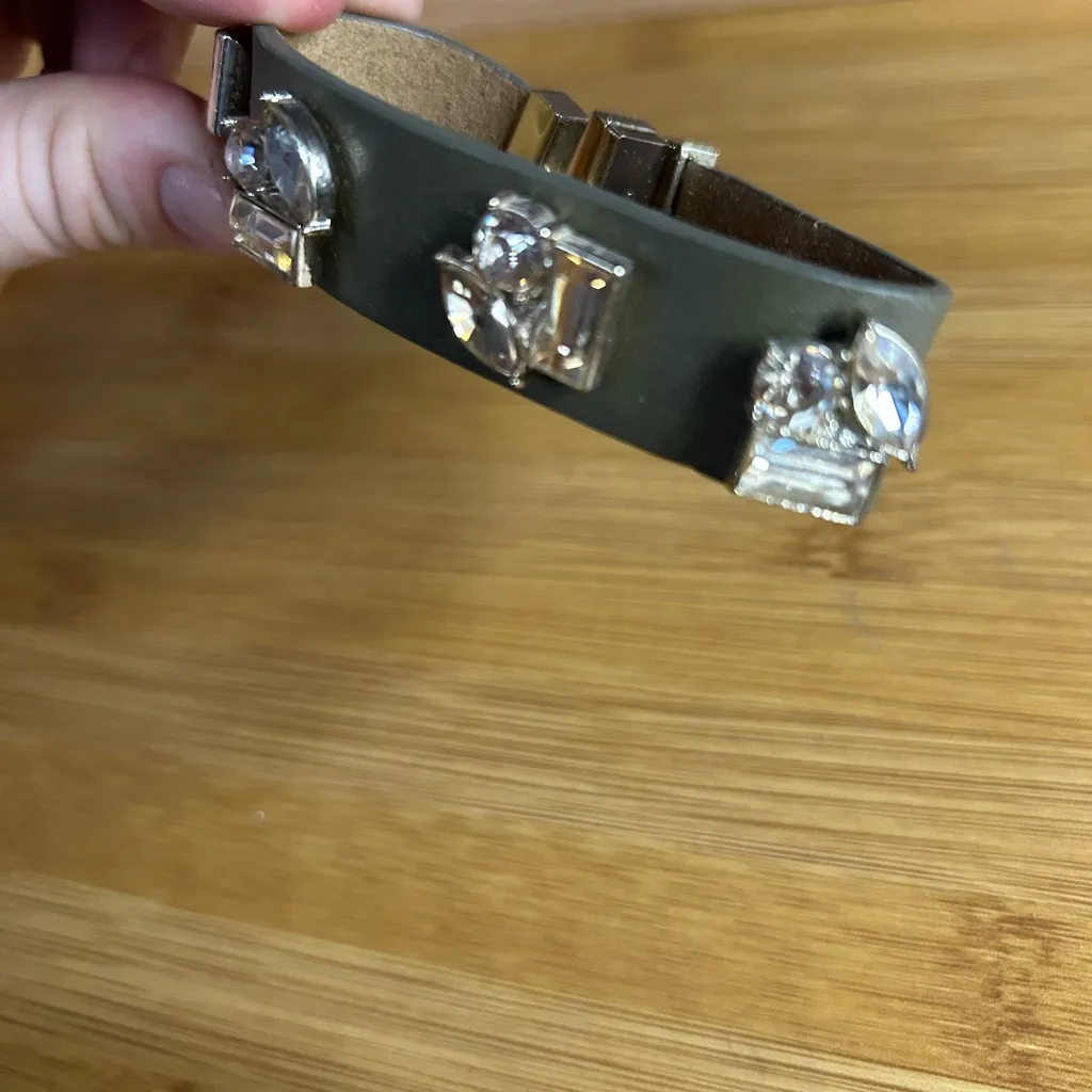 Green Bracelet with Gem Accents - Image 4