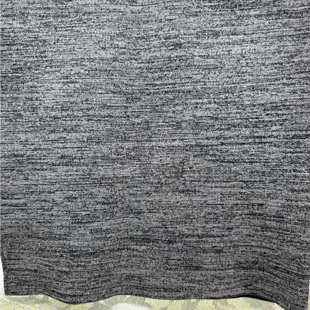 Halston Heritage Gray compression Knit mini Dress small like new - Image 8