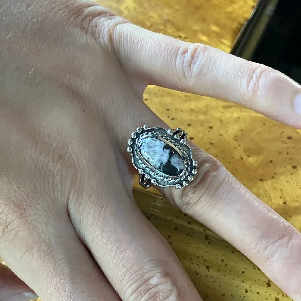 White Buffalo Sterling Silver Ring Size 7 Black - Image 4