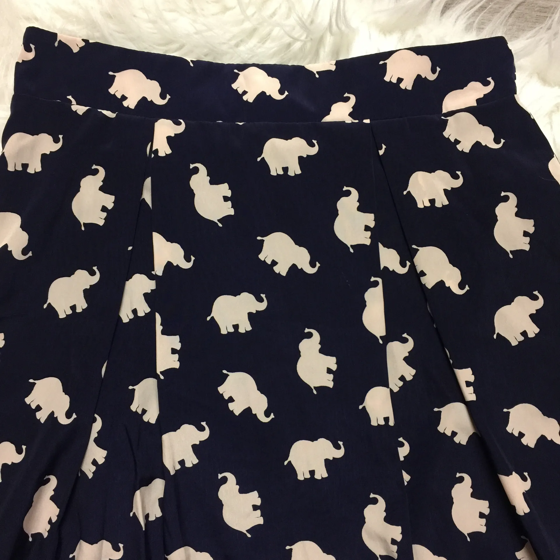 NWOT  Cute Elephant Skirt - Image 3
