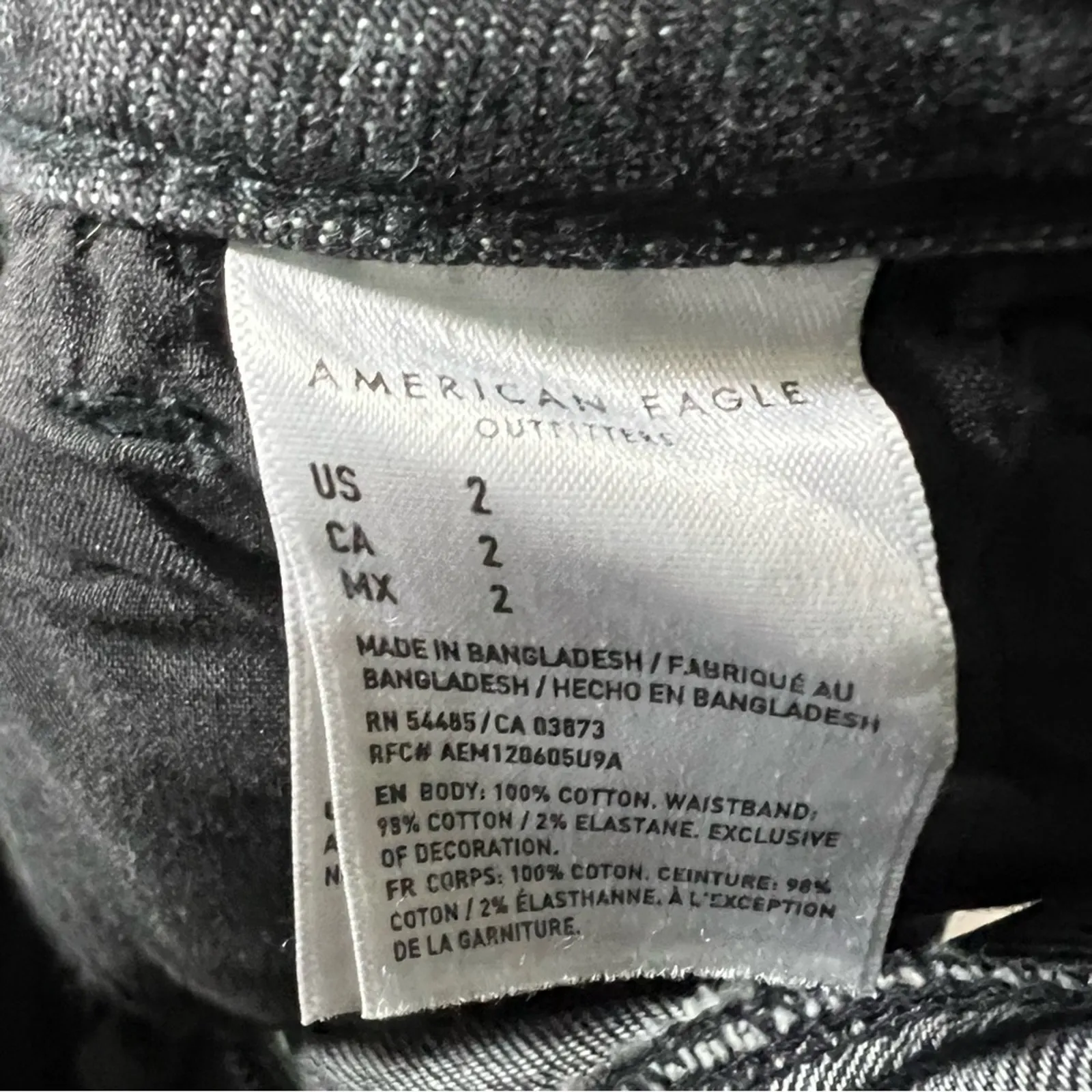 American Eagle Denim Shorts Womens 2 Black Distressed Stretch Grunge 90s Y2K - Image 4