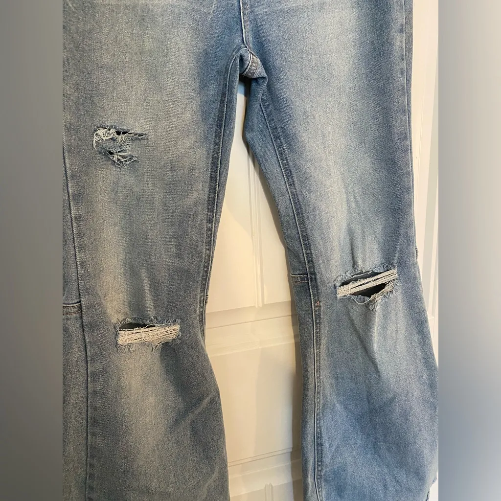 Womens high rise distressed flared ripped denim jeans size 5 - Image 2