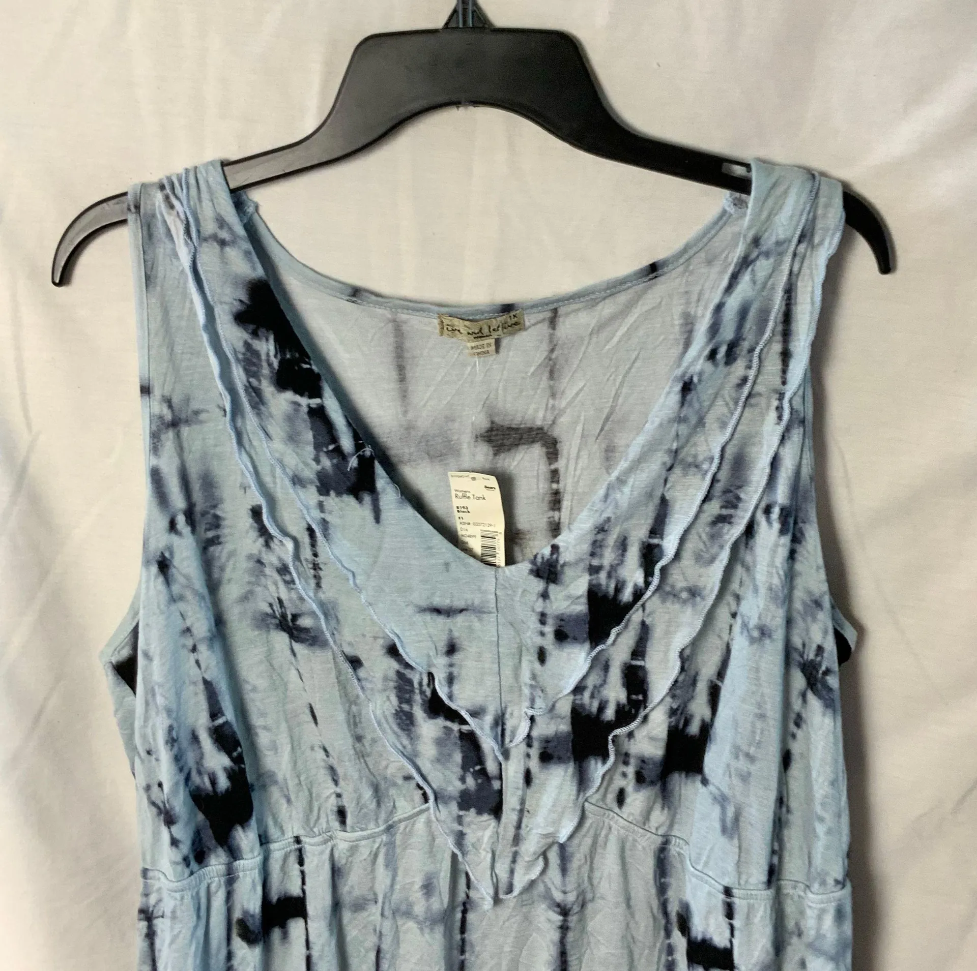 NWT Live And Let Live Blue Tye Dye Ruffle Tank 1X - Image 3