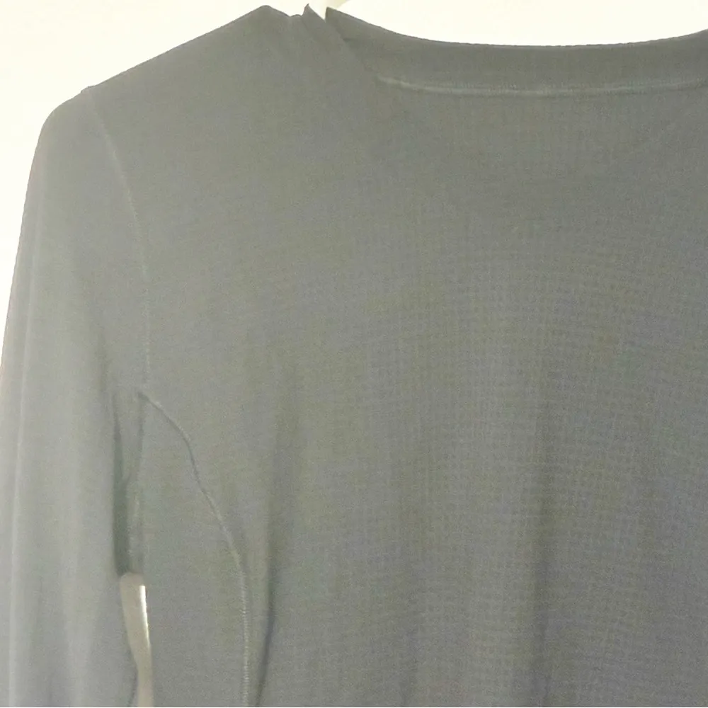 Lululemon Black Ventilated Mesh-Back Running Long Sleeve Shirt Athletic - Image 3