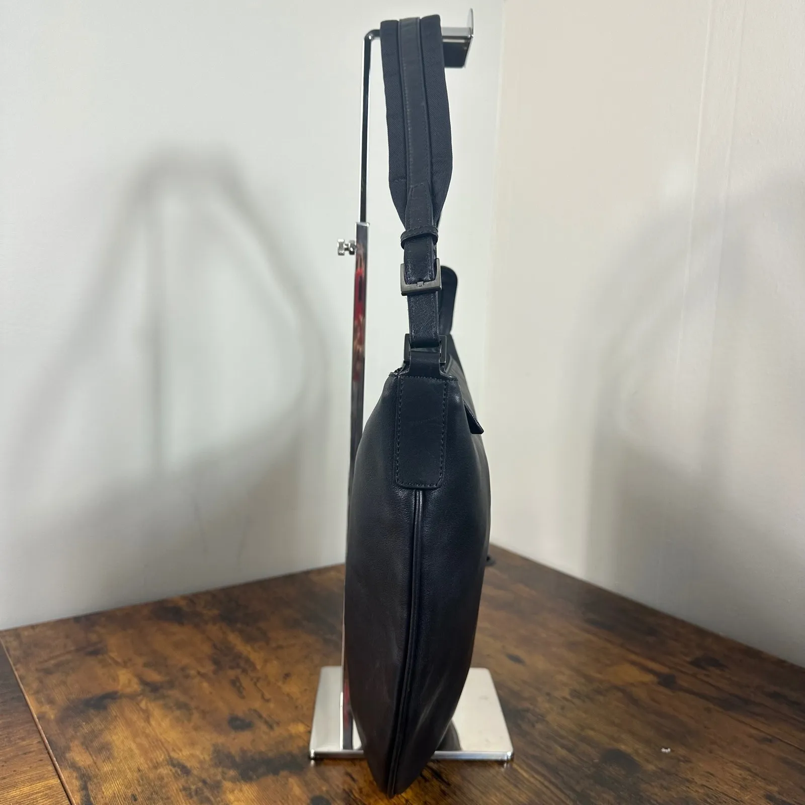 Gucci Black Leather Hobo Shoulder Bag Authentic Made in Italy - Image 10