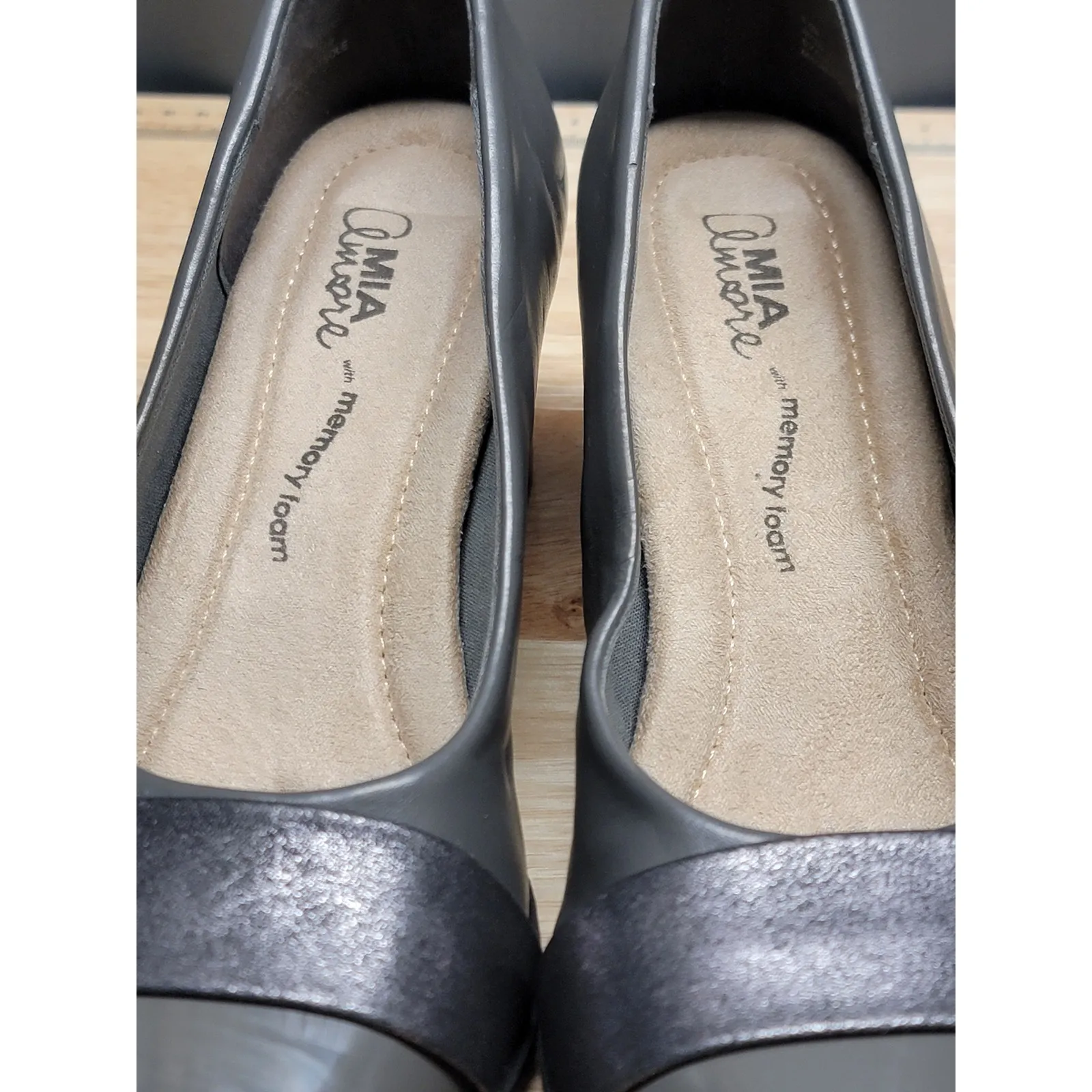 Mia Amore Pump Heels Women's 8.5 Gray Patent Leather Slip - Image 7