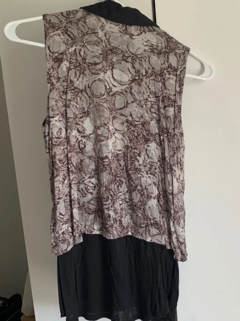 Brown Sleeveless Button Down Blouse XS - Image 2