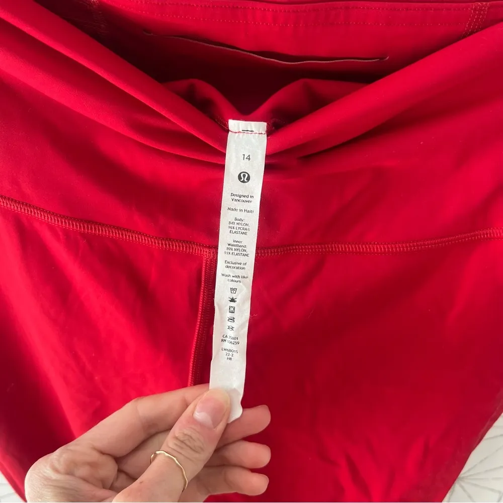 Lululemon Base Pace High-Rise Crop 23"
Dark Red - Image 6