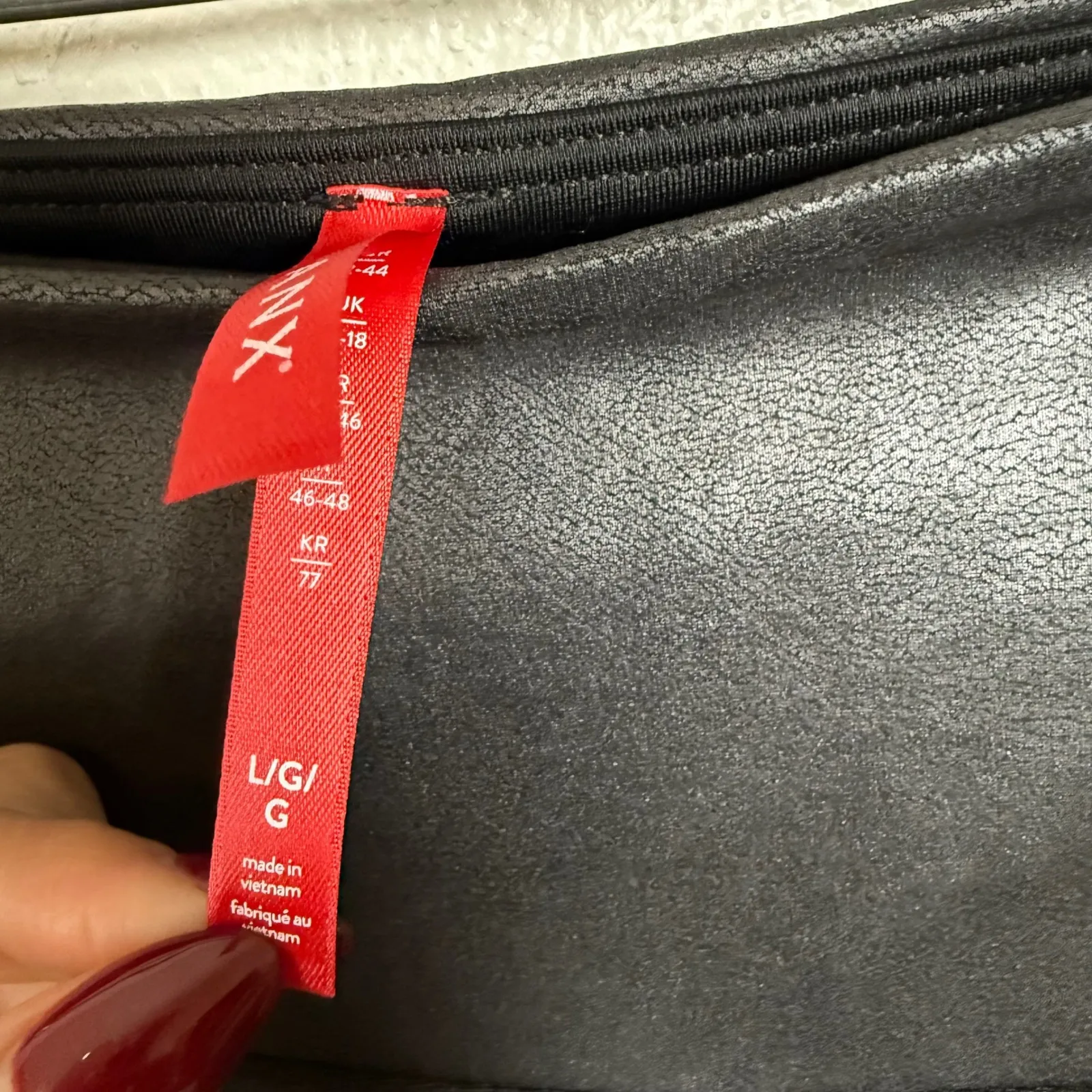 SPANX Faux Leather Leggings Black High Waisted Stretchy Full Length Size L - Image 5