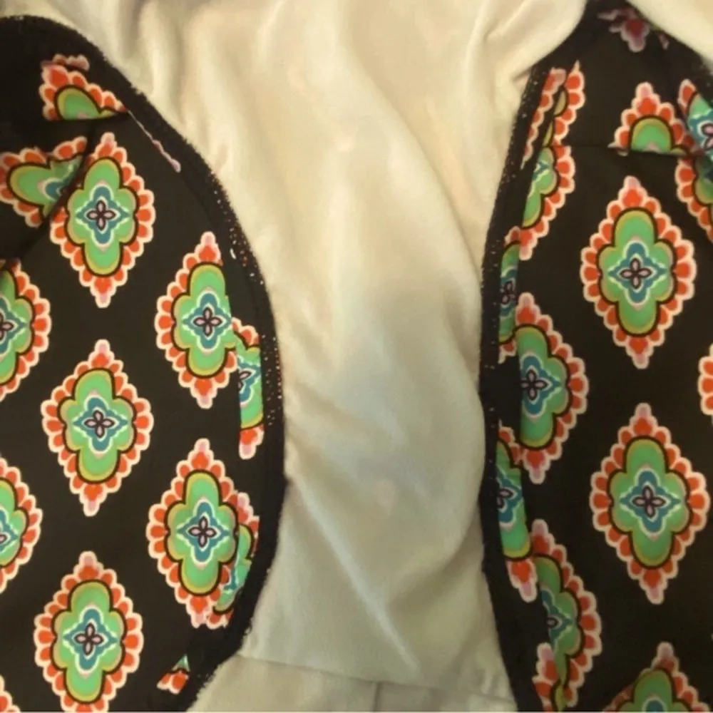 JANTZEN black w/abstract, multicolored diamonds one-piece swimsuit. Size 10. EUC - Image 7