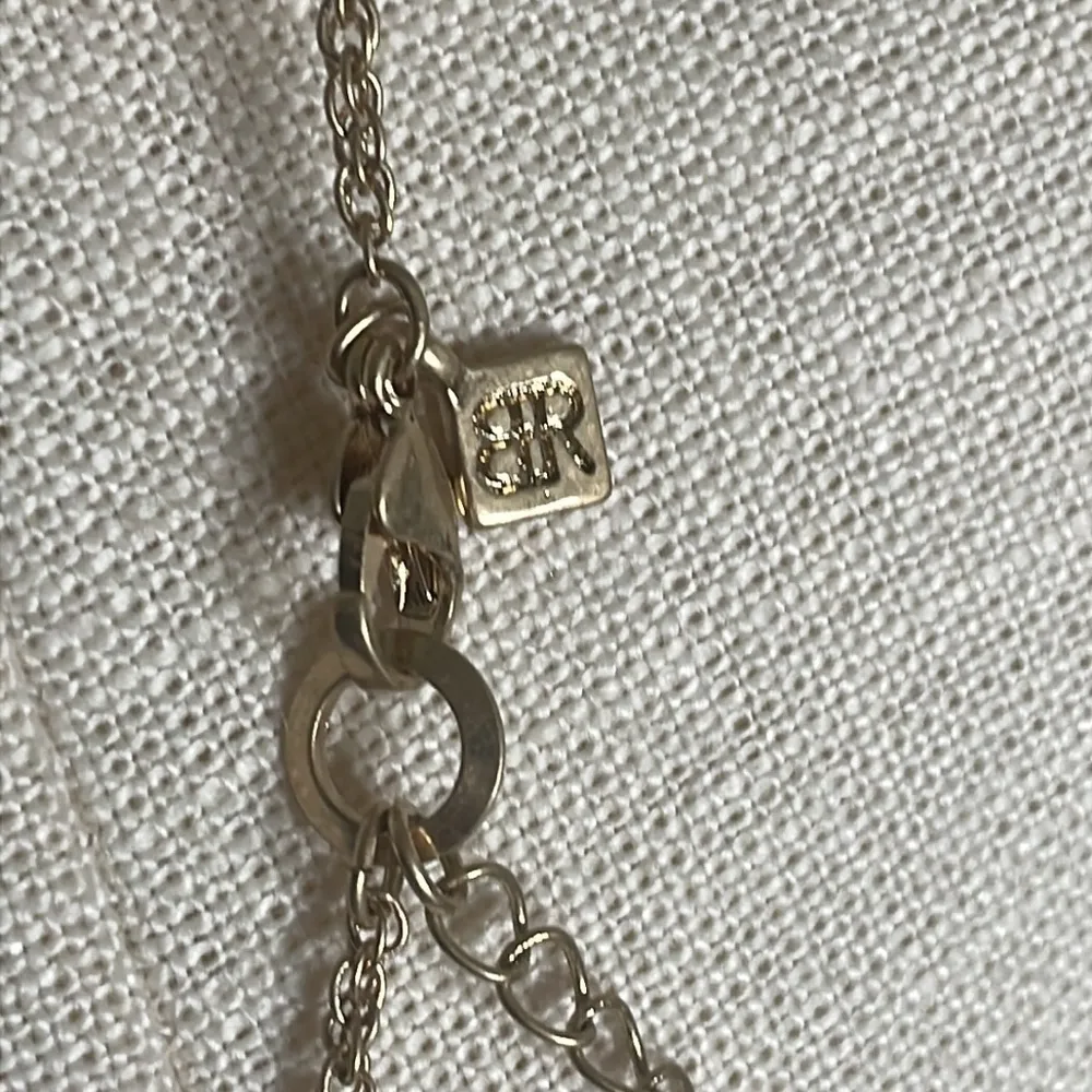 Banana Republic necklace gold tone circle dangle lobster claw jewelry New - Image 2