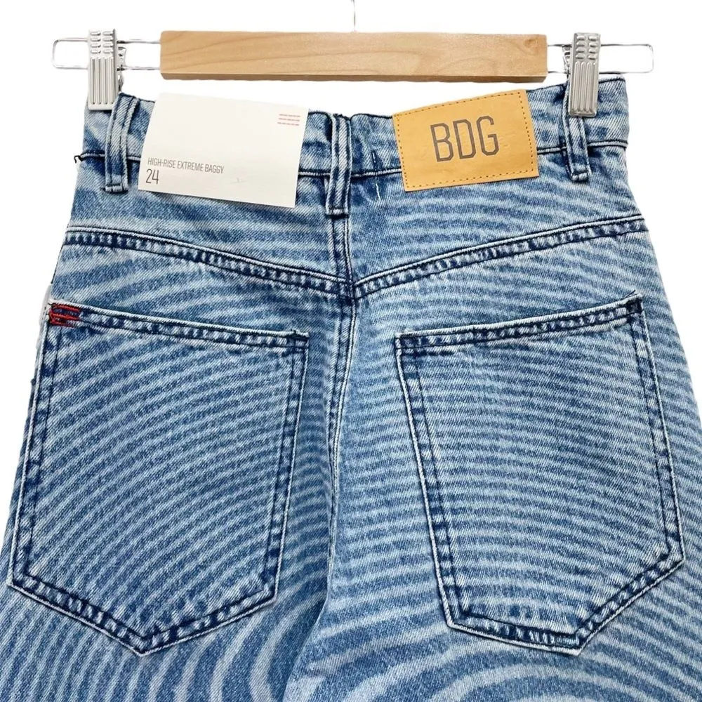 NWT BDG Rih Extreme Baggy Jean Blue Swirl Multi Streetwear Jeans Size 24 | 00 - Image 8
