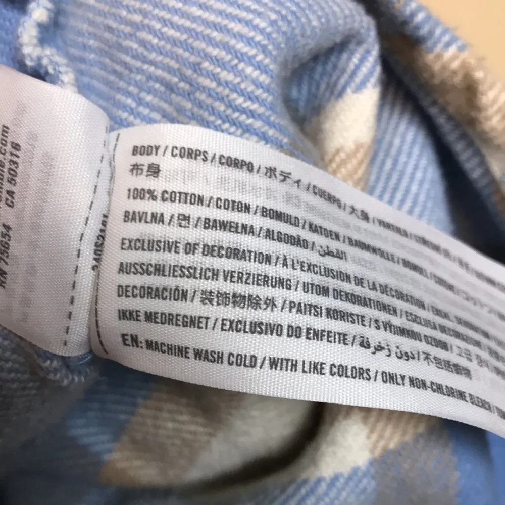 Hollister Women’s Boyfriend Fit Plaid Flannel Button-Up Shirt Shacket - Image 10