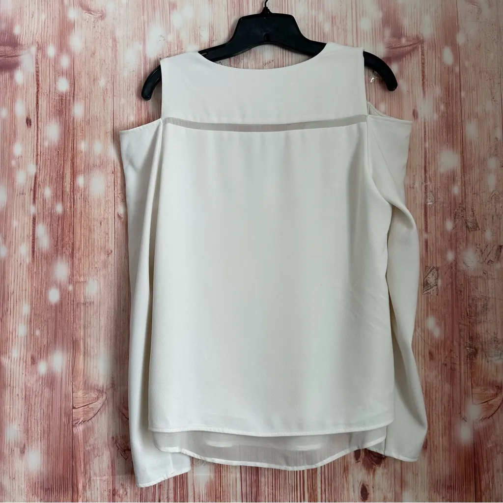Cooper & Ella White V Neck Cold Shoulder Long Sleeve Double Layer Blouse Size M - Image 9