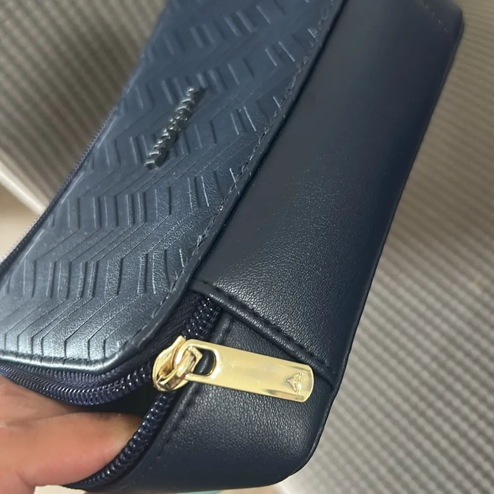 NWOT Missoni | Leather Travel Box for Accessories + Toiletries | Missoni X Delta - Image 9