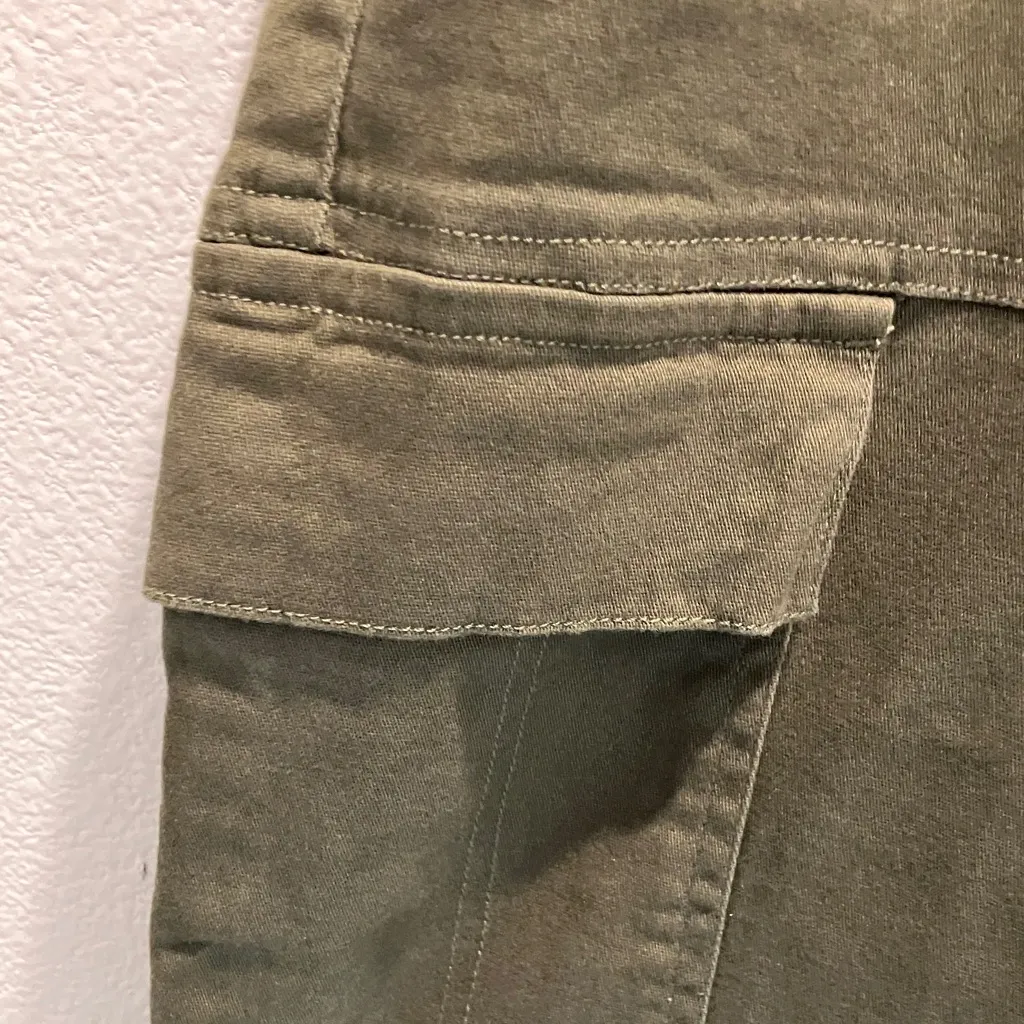 Celebrity Pink Olive cargo Jeans NWOT - Image 7