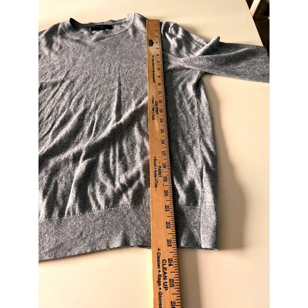 Banana Republic women's size small silk/linen sweater  blue-gray  ribbed hem - Image 4