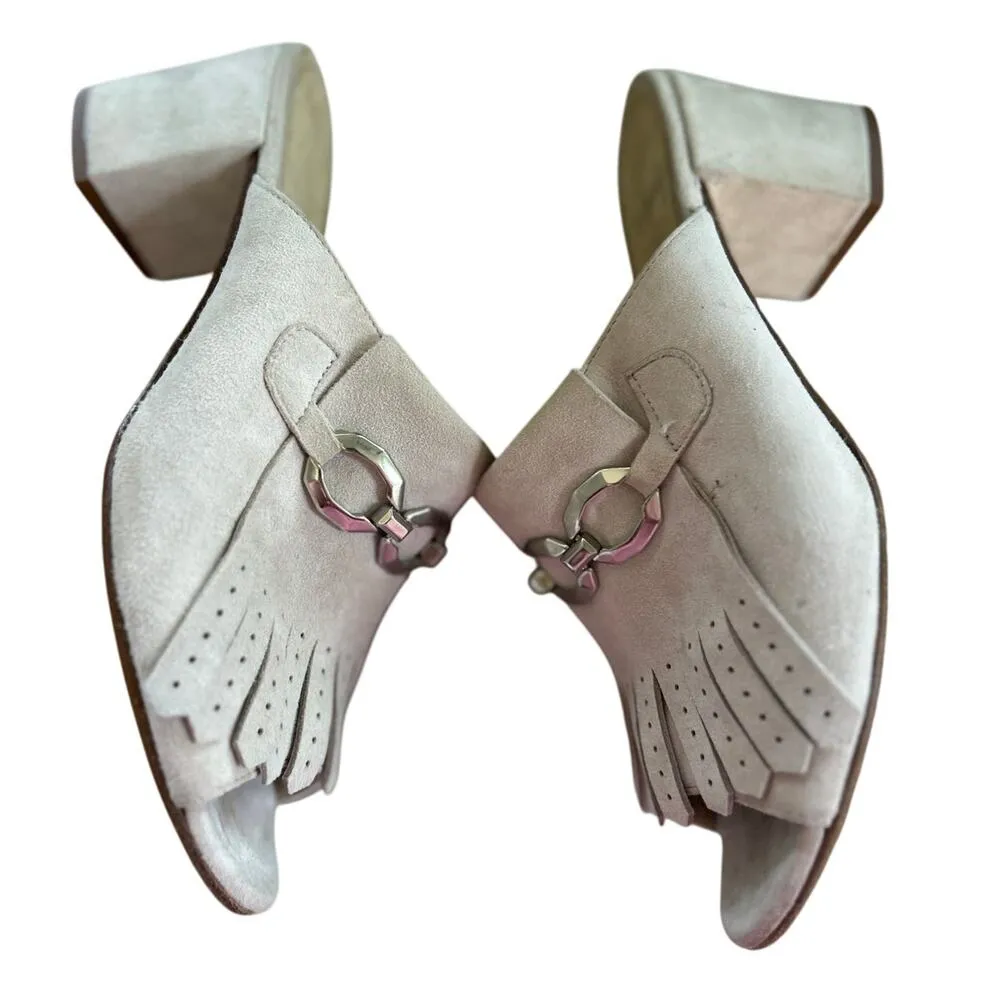 Amalfi Light Grey Suede Kiltie Ruffle Silver Buckle Slip On Heeled Mule Gray Size 8.5 - Image 7