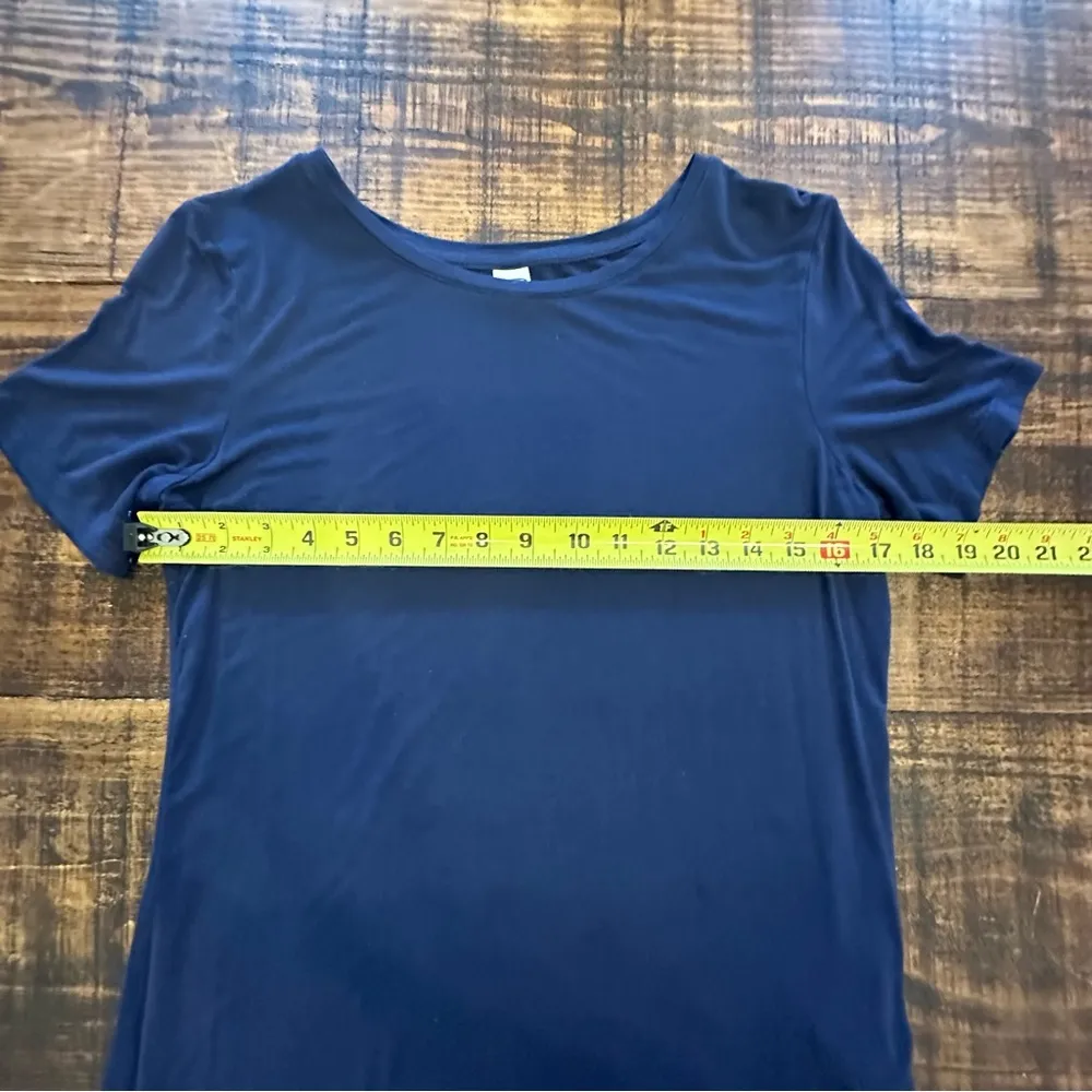 Luxe Short Sleeve Tee- EUC - Image 3