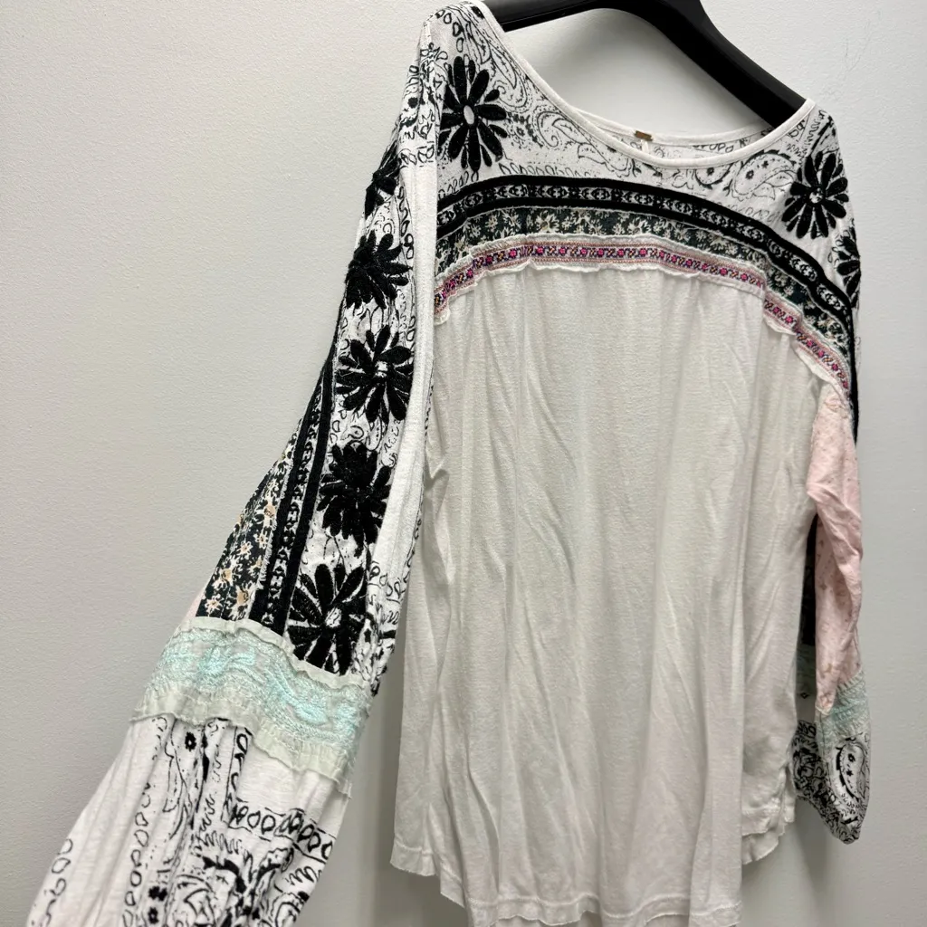 NWT FREE PEOPLE Tripoli Embroidered Balloon Sleeve Top, White / Black | Small - Image 5