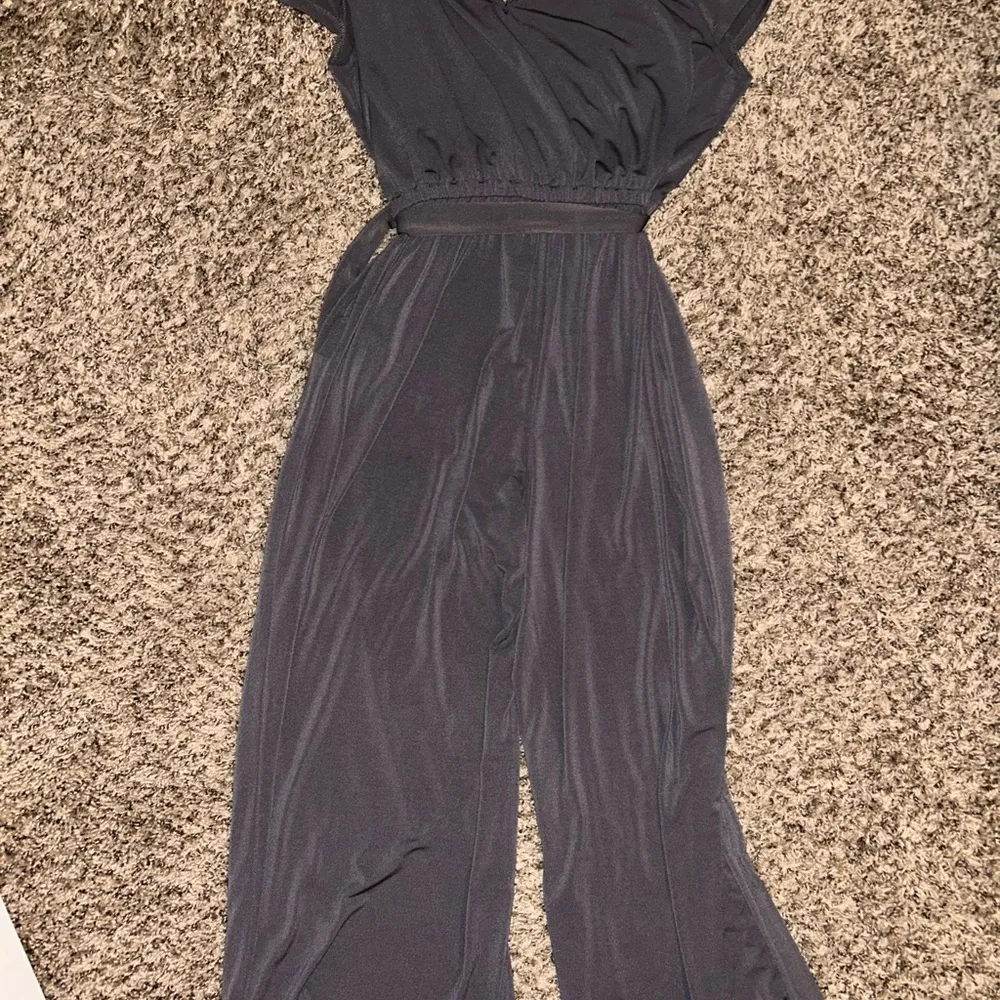 Lularoe Karen Grey Romper Jumpsuit Large - Image 5