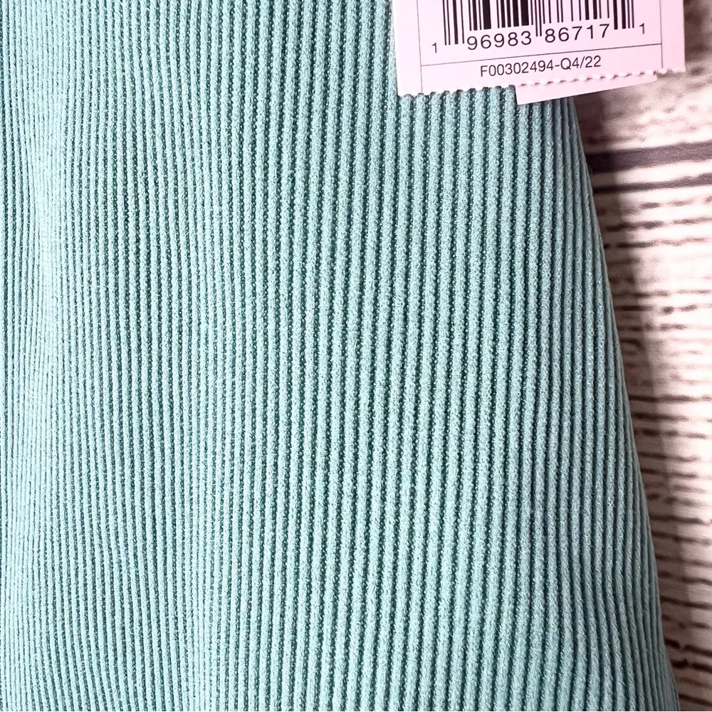 NWT Wild Fable Teal Blue Seamless Halter Bodysuit Top Size XXL - Image 7