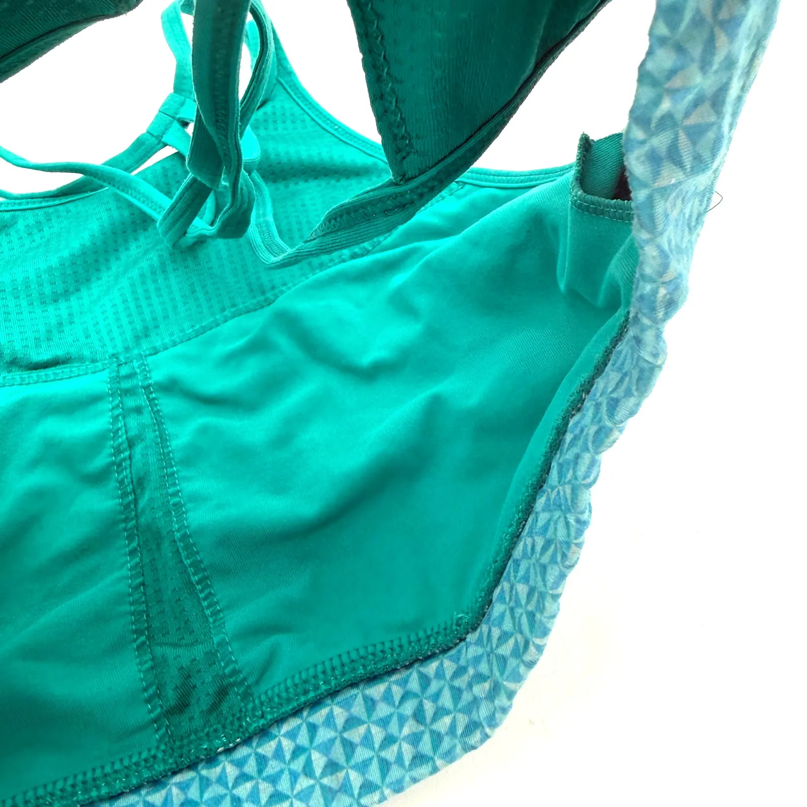 prAna  Boost Geometric Halter Sports Bra Size Medium - Image 4