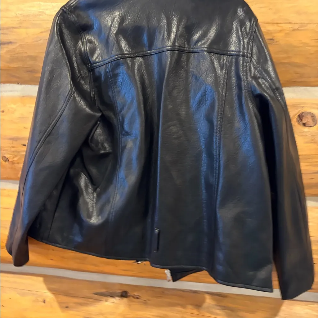 Old Navy Faux-Leather Belted Biker Jacket size XL - Image 6