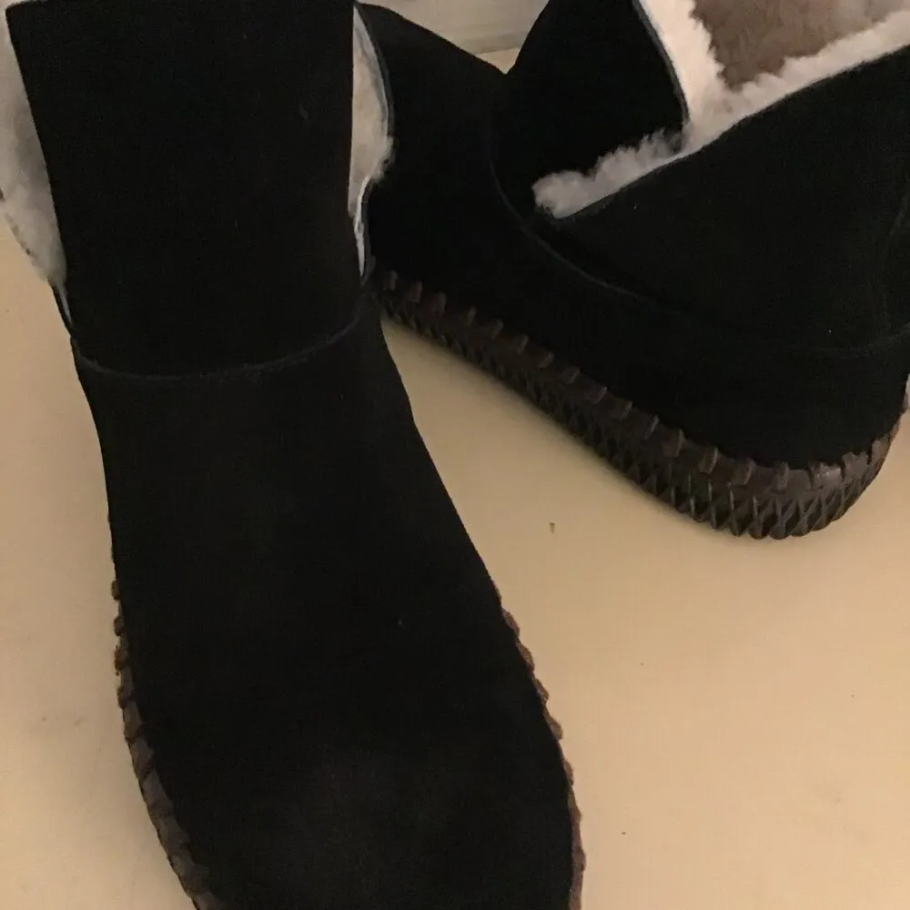 Antelope women black suede short classic boots US 7 - Image 11