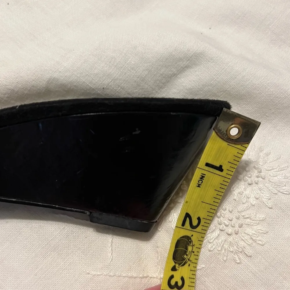 Bandolino Slip On Wedge Heels Sandals Black Leather Women’s Size 6.5 Bow Detail - Image 5