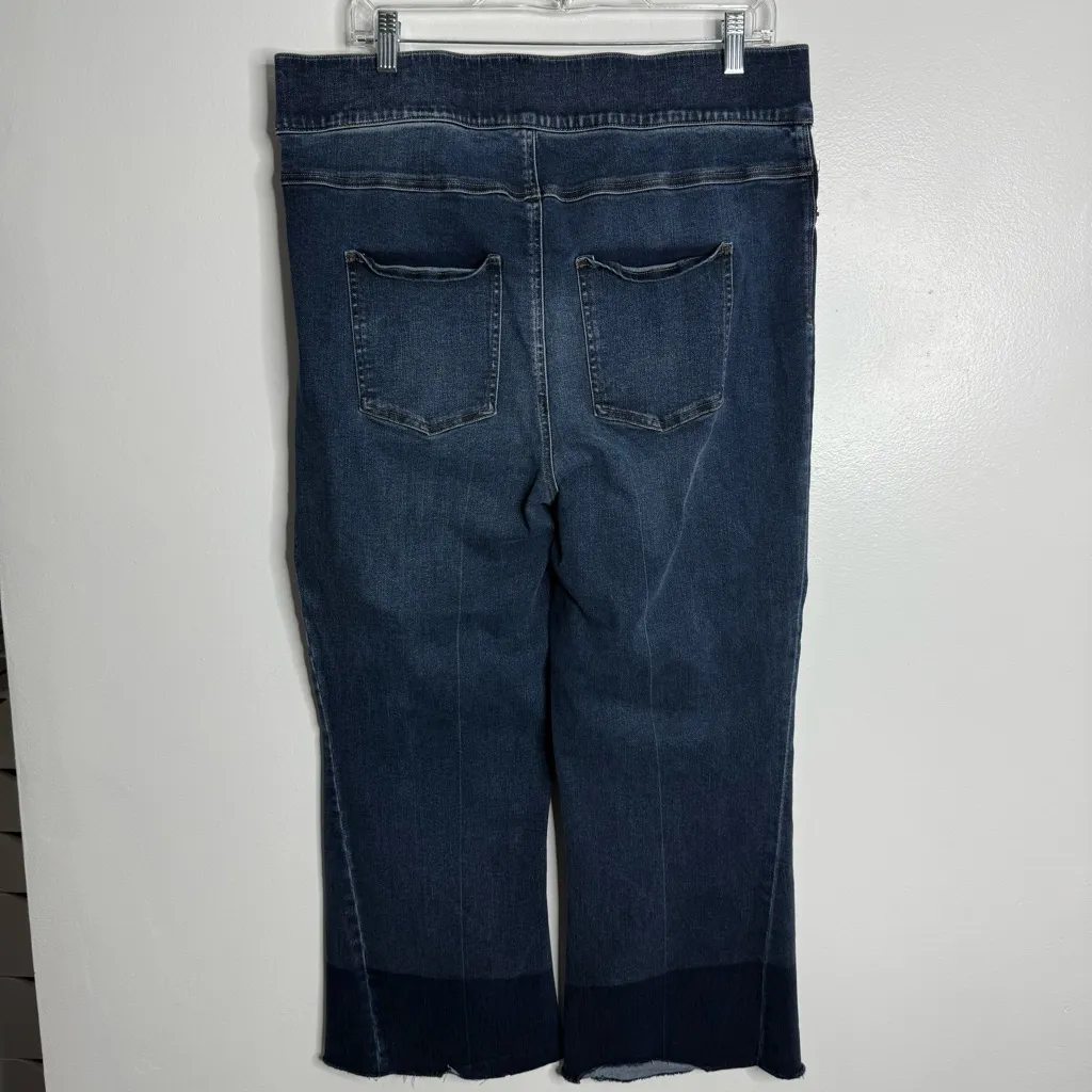 Spanx Cropped Flare Denim Jeans Medium Wash‎ 20231R Size 2X - Image 2