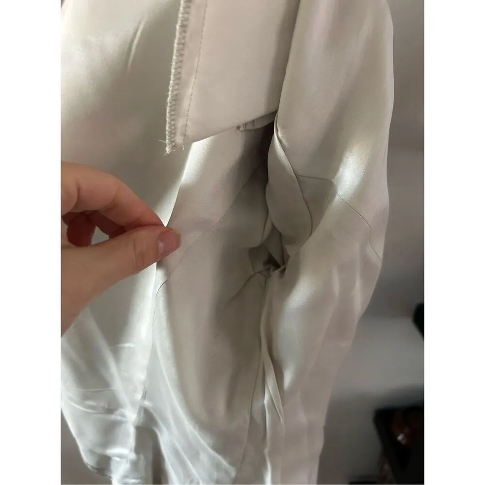 Vintage Adrianna Papell Women  SilkJacket beige or off white  Size 4p - Image 4