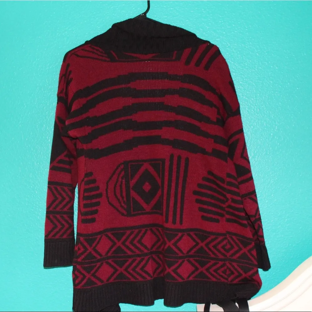magenta and black open front cardigan - Image 6