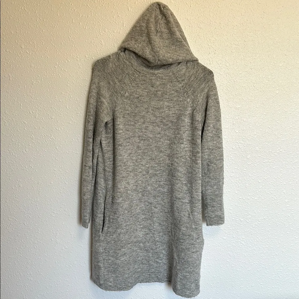 Juicy Couture Hooded Sweater Gray with some Embellishment and Pockets Size XS - Image 5