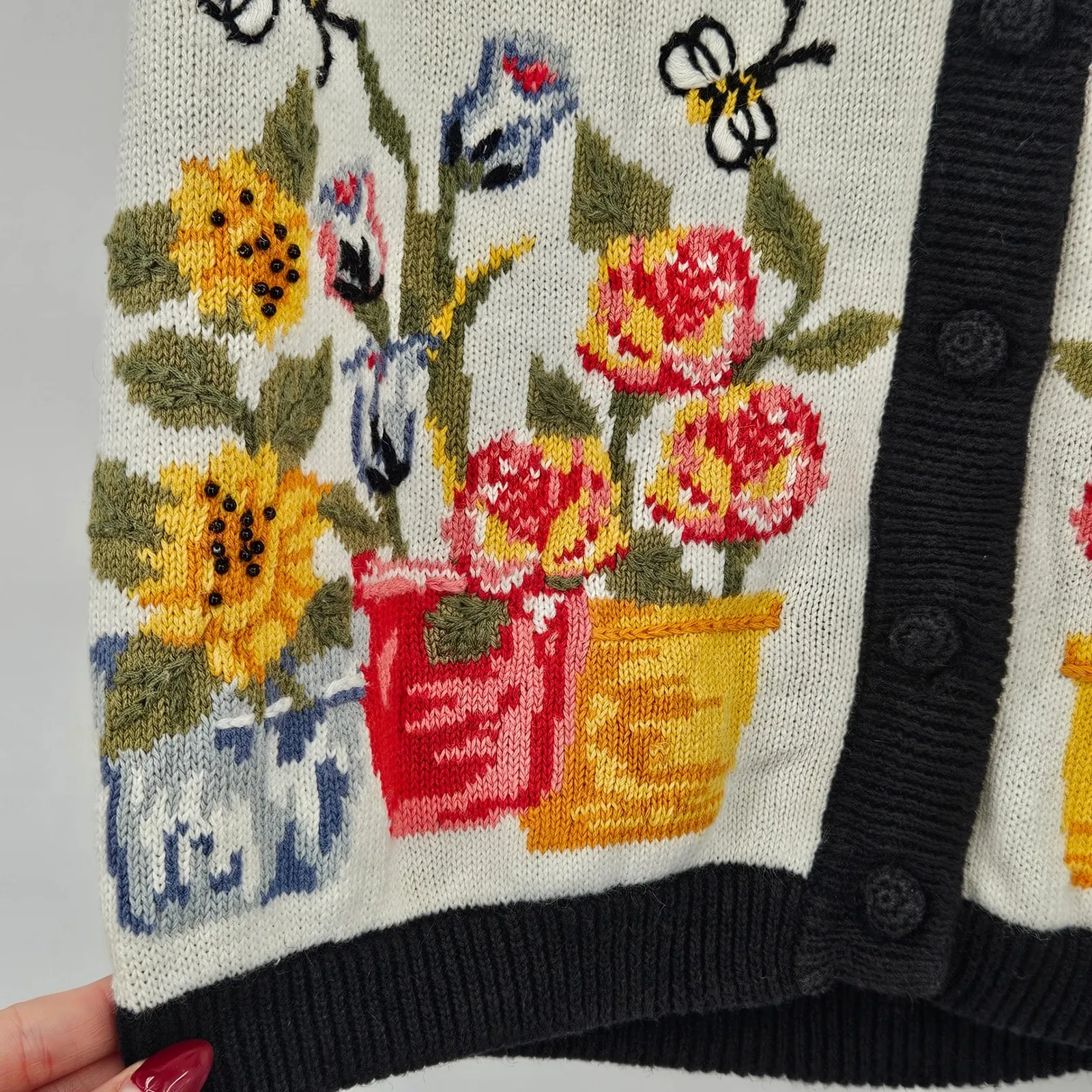 Vintage Bechamel Floral Vest Medium Cream Black Knit Sleeveless Garden Button Up - Image 6