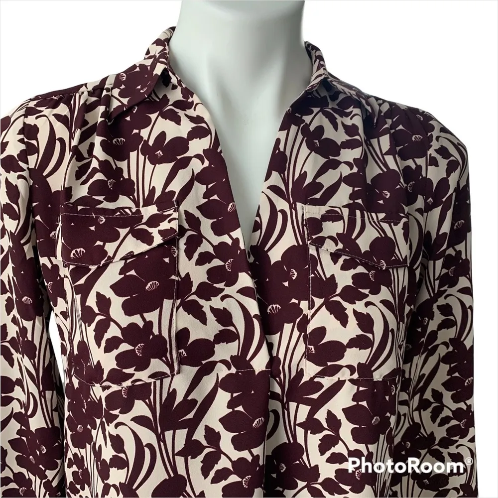 Ann Taylor Long Sleeve V-Neck Floral Print Blouse - Image 3