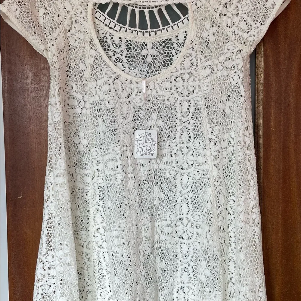 Free People NWT Ivory XS Lace Keyhole Top Dress - Image 4