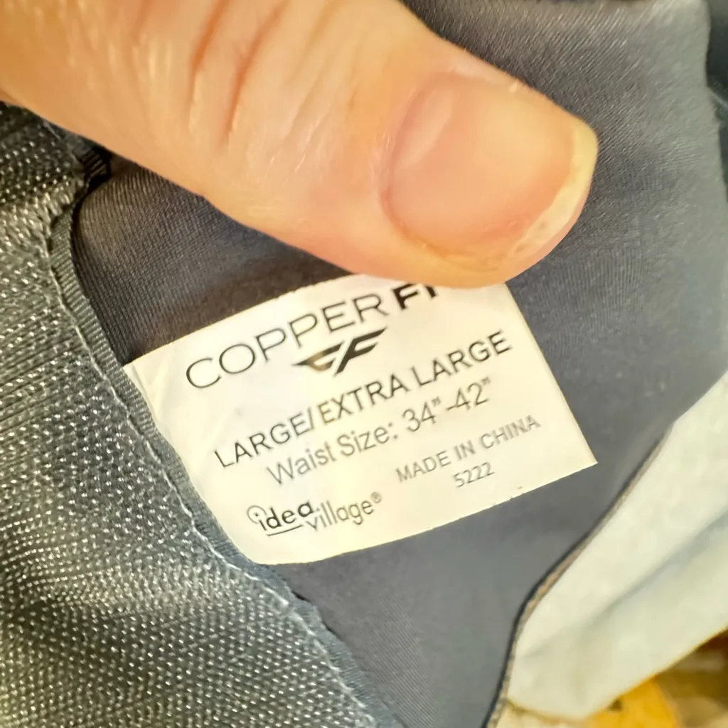 COPPER FIT Core Size L/XL Supports Your Back Never Worn Black Size L - Image 3