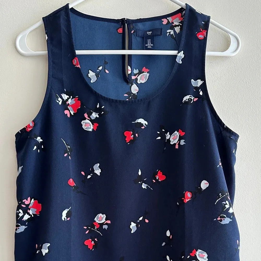 GAP Navy Blue Tank Top with Flowers, Square Tank Top, Layering Tank, Size Small - Image 2