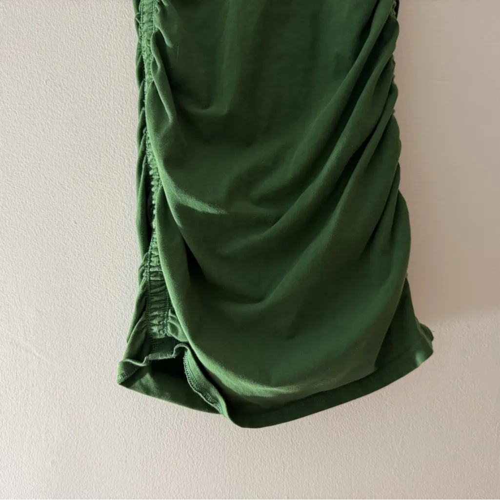 TNA Aritzia Chill Malibu Sleeveless Mini Dress in Green Size Small Ruched Sides - Image 4
