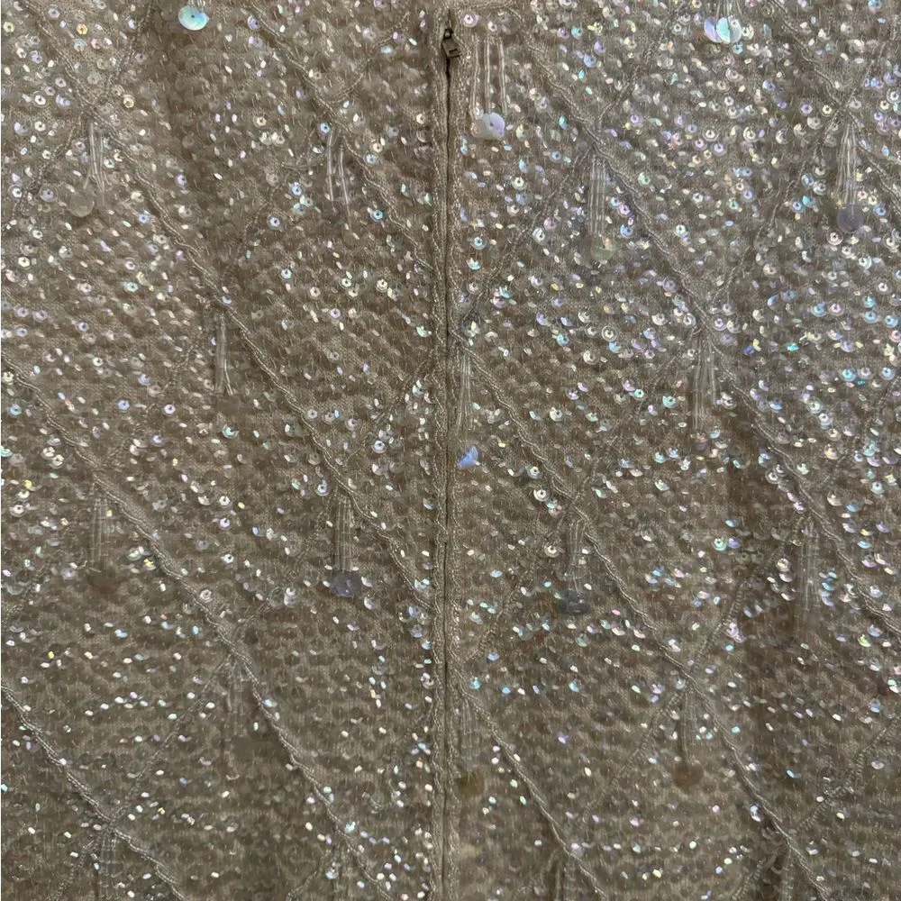 Vintage Fully Beaded Sequin Size Medium Lined Wool Cropped Tank Top Silver - Image 9