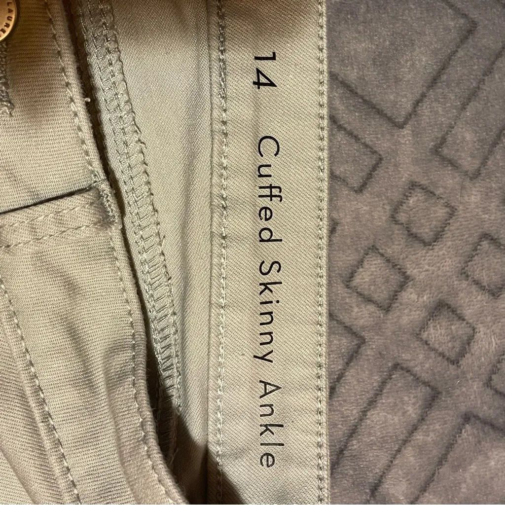 LC Lauren Conrad Lauren Conrad Gray Pants - Image 7