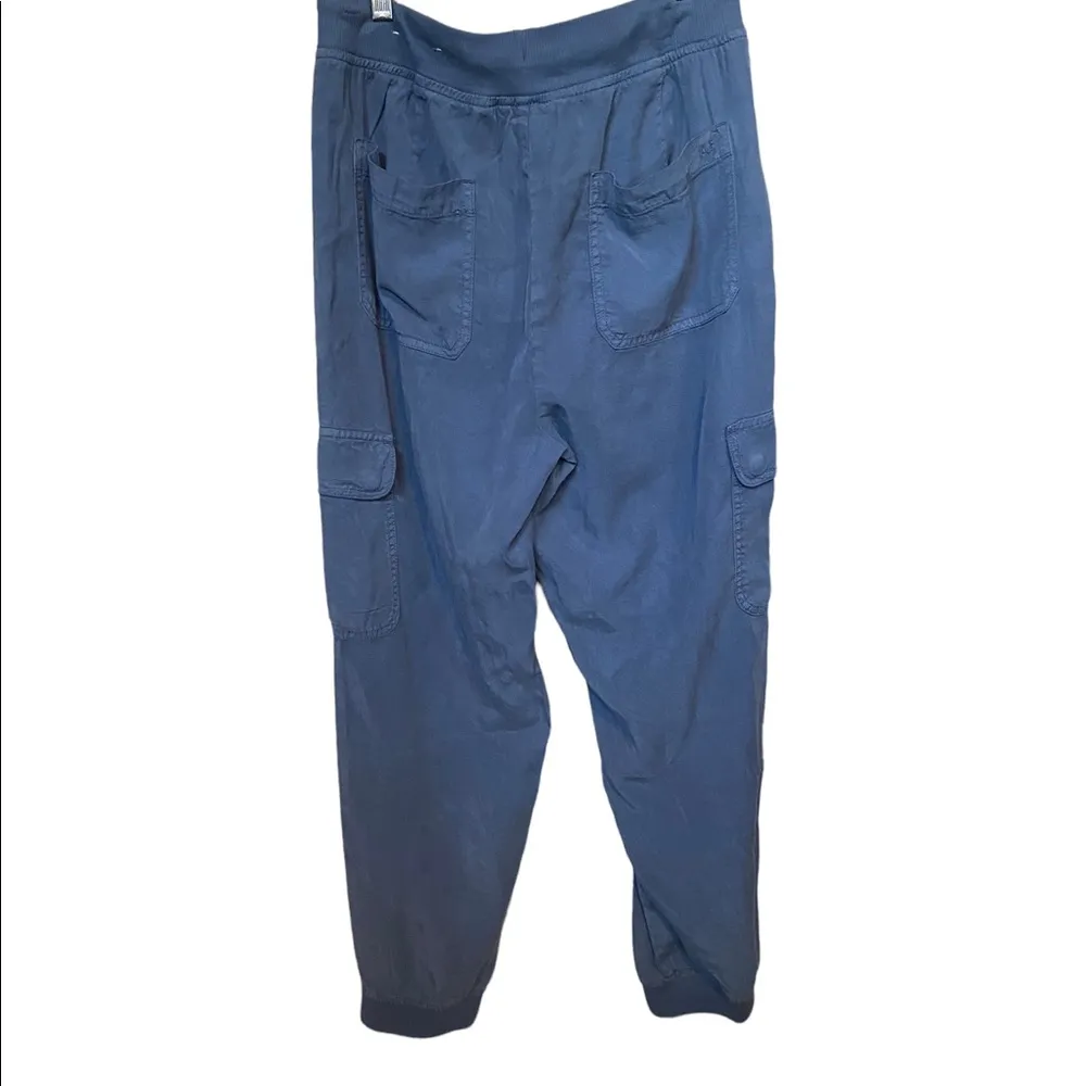 American Eagle Faded Blue Size Medium Cargo Pocket Jogger Pants. - Image 3