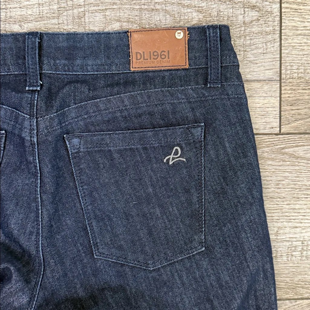 DL1961 Women's 4Way Stretch Dark Indigo Milano Boot Cut Jeans - Image 5