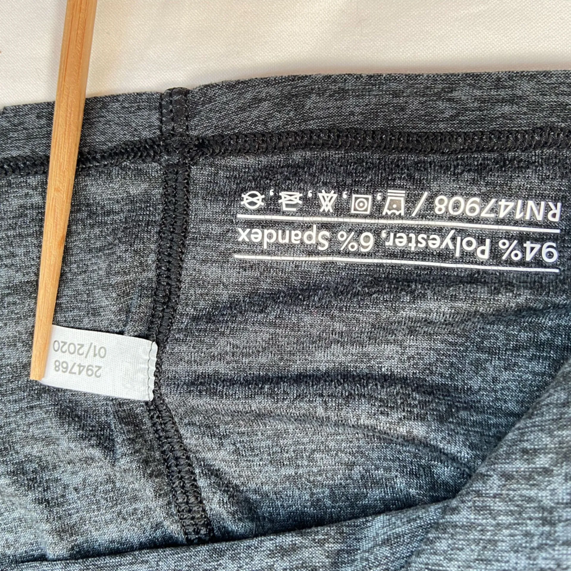 Outdoor Voices All Day‎ Long Sleeve Top Thumb Holes Size Medium - Image 6