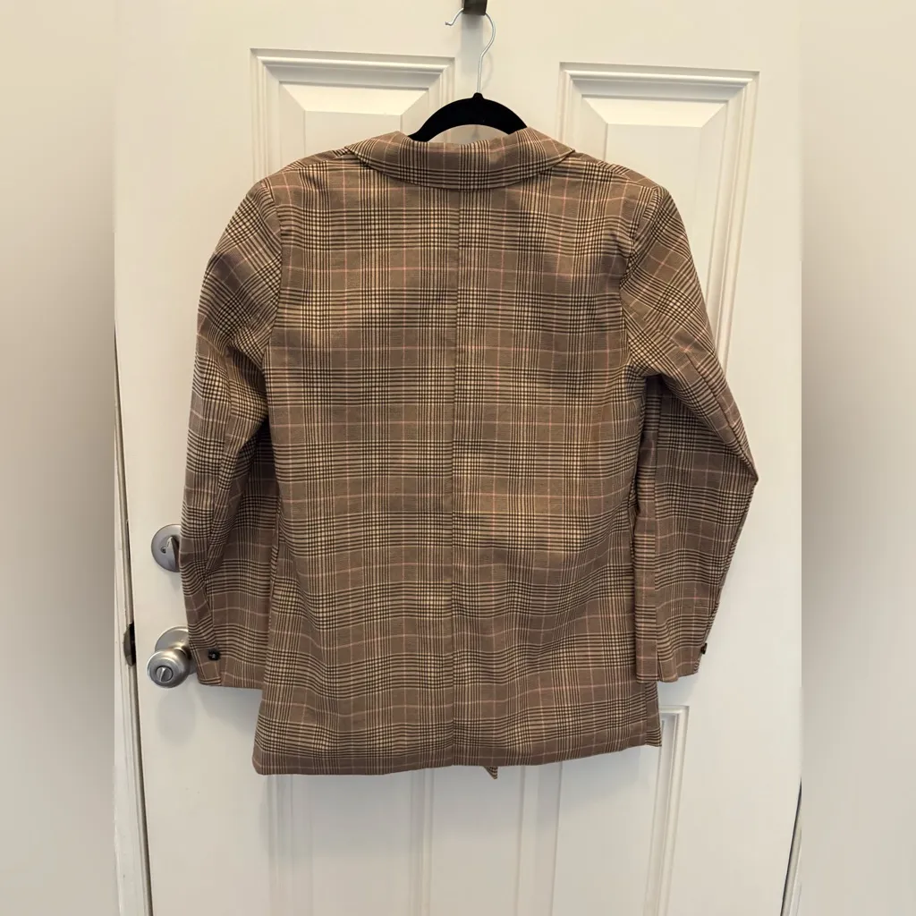 Petal & Pup Aiyana Menswear Blazer Size Medium - Image 6